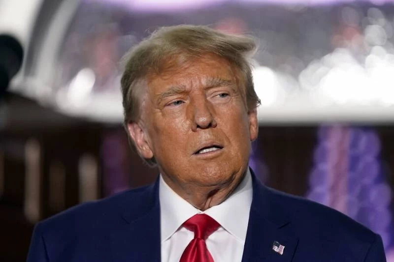 Трамп вновь на дипломатическом фронте: переговоры о мире в Украине и России