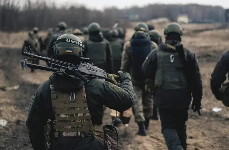 На заседании очередной ставки Зеленский принял решение больше не формировать новые бригады в составе ВСУ