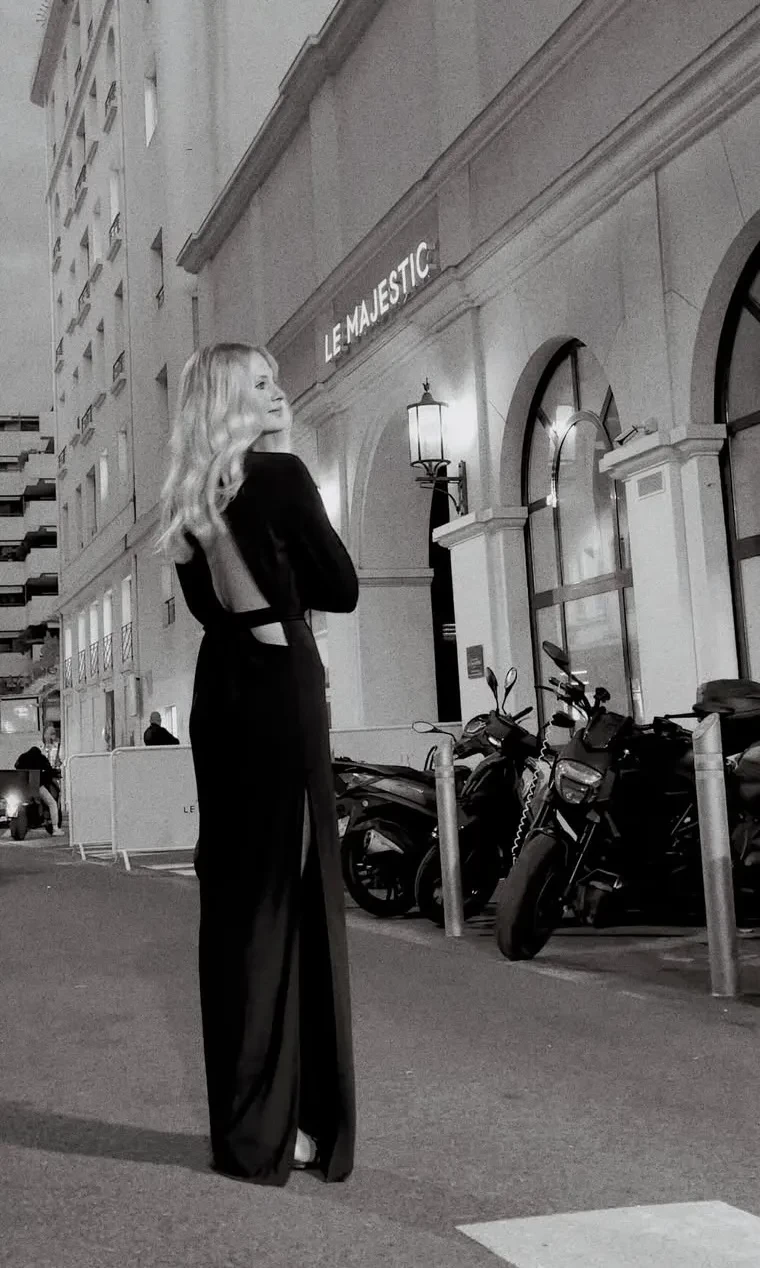 Наши в Каннах: как Ирина Шейк, Елена Перминова и Юлия Вавилова провели время на фестивале