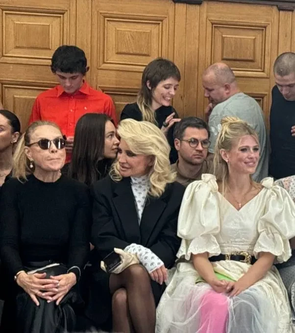 Ксения Собчак, Софья Эрнст, Гоша Рубчинский, Эвелина Хромченко и Валерия Гай Германика на показе Walk of Shame