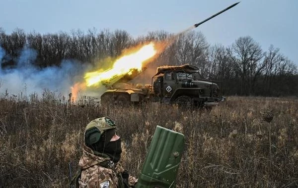 Бойцы ВС России разгромили ВСУ и вышли на границу Днепропетровщины: свежая сводка СВО от Юрия Подоляки на 08.06.2025