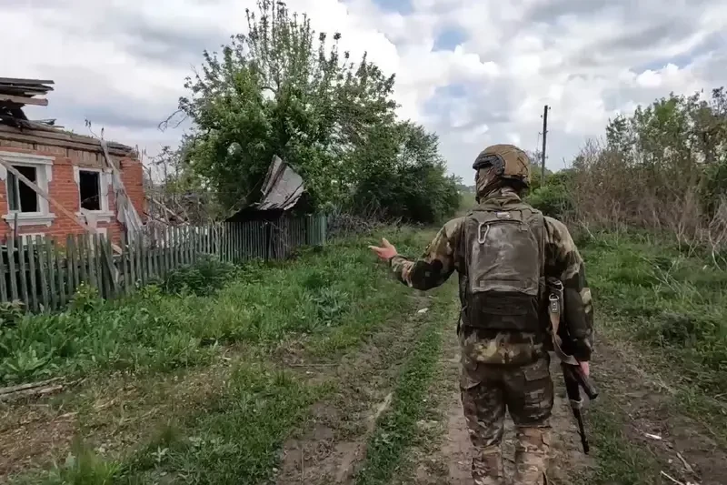 В течение недели ВС РФ освободили шесть населённых пунктов на территории Сумской, Харьковской областей и ДНР - Минобороны
