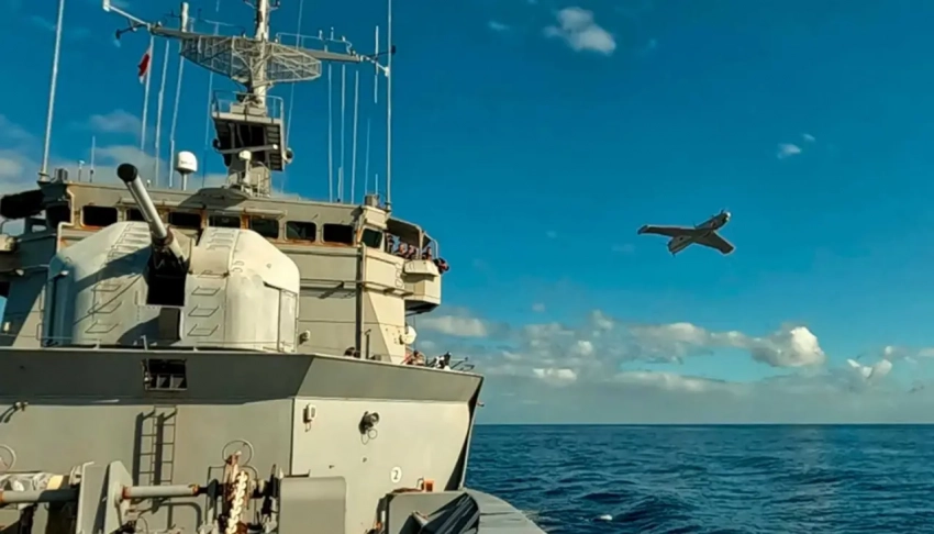 Измотать ПВО противника перед ударом: ВМС Франции запустили барражирующий боеприпас R2-120 Raijin с борта фрегата