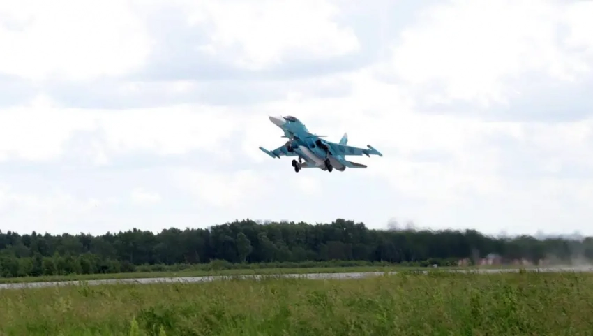 ПАО «ОАК» передало Минобороны России очередные истребители-бомбардировщики Су-34