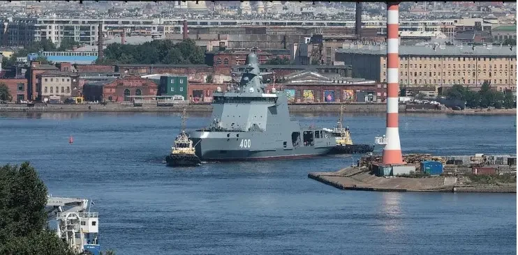 Кому грозит «Иван Папанин» в Арктике