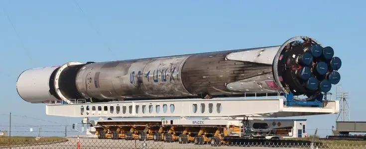 Сколько стоит полететь на Falcon 9