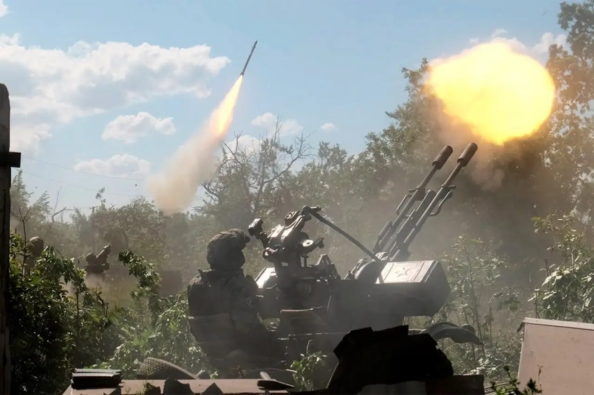 Киев ночью попытался ударить по Москве и Петербургу, ПВО атаку отразила