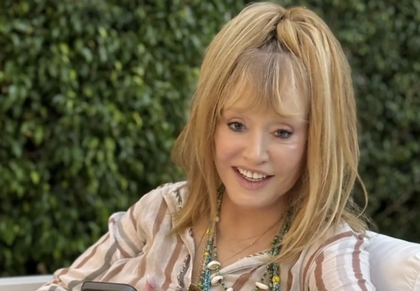 Алла Пугачёва опубликовала новое фото на фоне скандального интервью