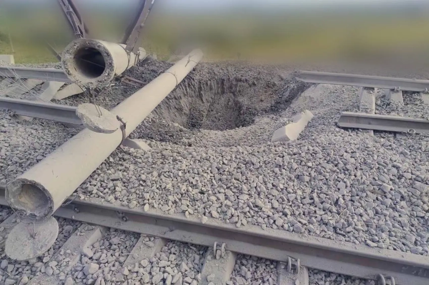 Киев жалуется на комплексные удары ВС РФ по узловым станциям железной дороги