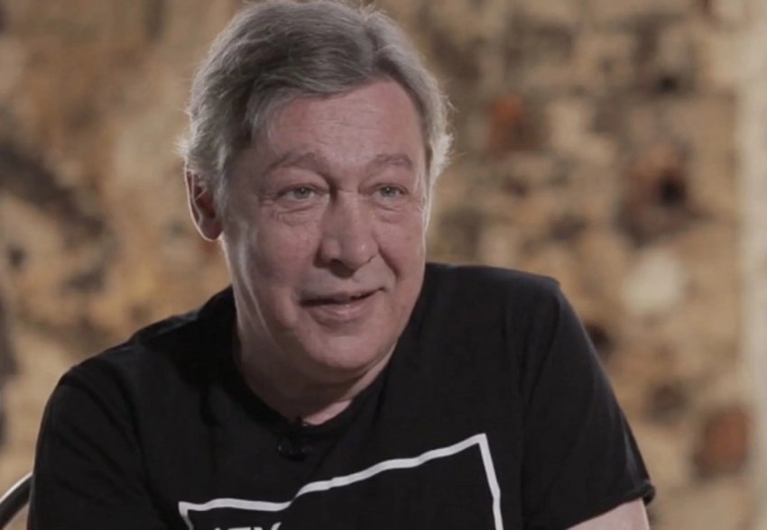 Михаил Ефремов передумал разводиться со своей пятой женой Софьей Кругликовой