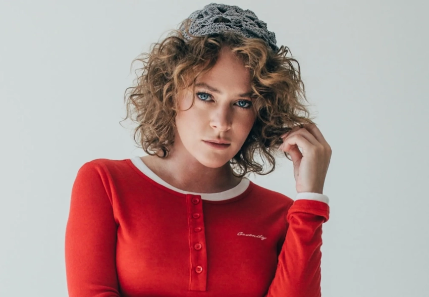 Дело Аглаи Тарасовой о контрабанде наркотиков направили в суд