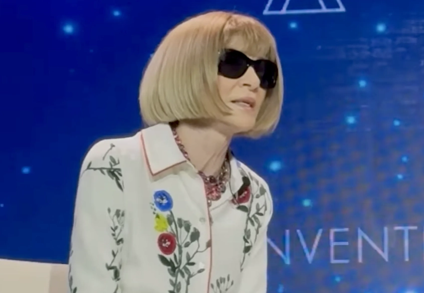 Анна Винтур выступила на форуме Милы Семешкиной в Дубае и дала советы о карьере и успехе