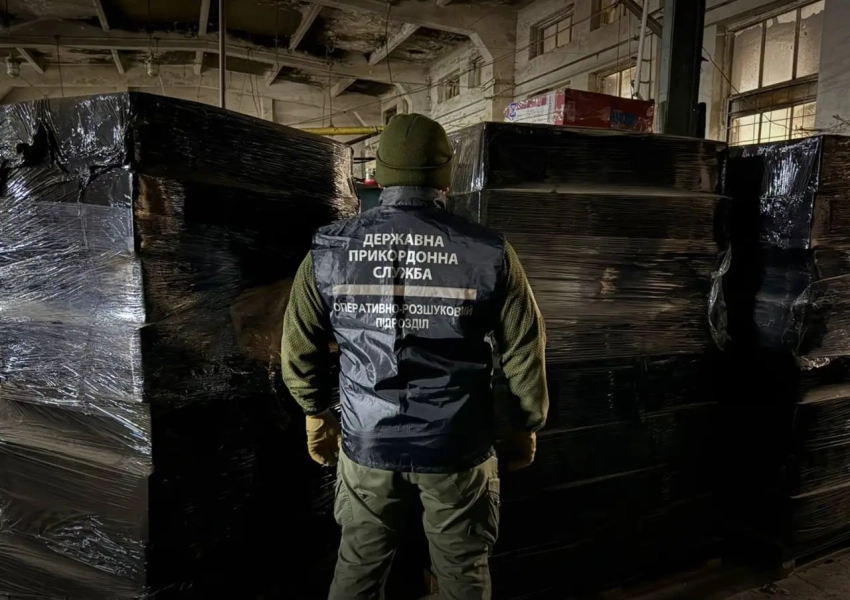 Граница Украины оказалась полностью заблокирована как на выезд, так и на въезд