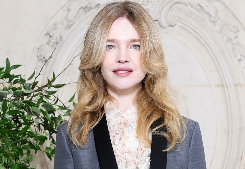 Неделя высокой моды: Джефф Безос и Лорен Санчес, Наталья Водянова, Бернар Арно, Дженнифер Лоуренс и Брижит Макрон на показе Dior