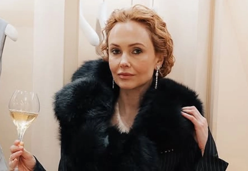 "Сладкий сон Яны Рудковской стал моей явью". Ольга Карпуть отметила день рождения в бутике Dior в Париже