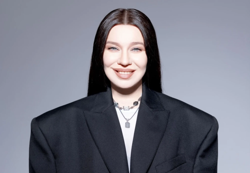 Певица Ёлка тайно вышла замуж