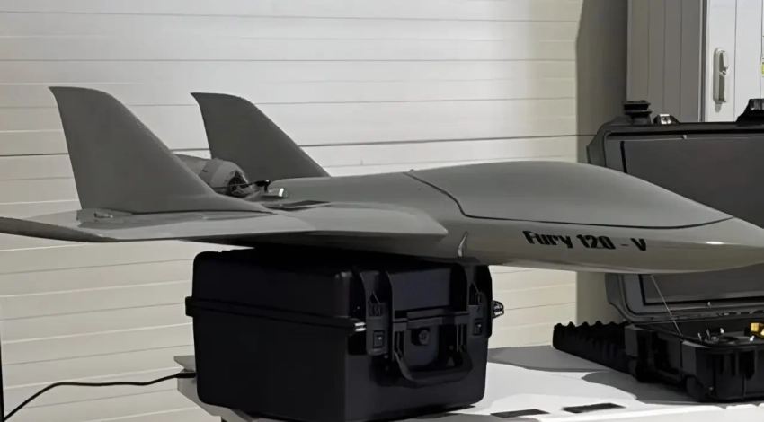 Разгоняется как болид «Формулы-1»: показан дрон Fury 120 для борьбы с «Геранями»