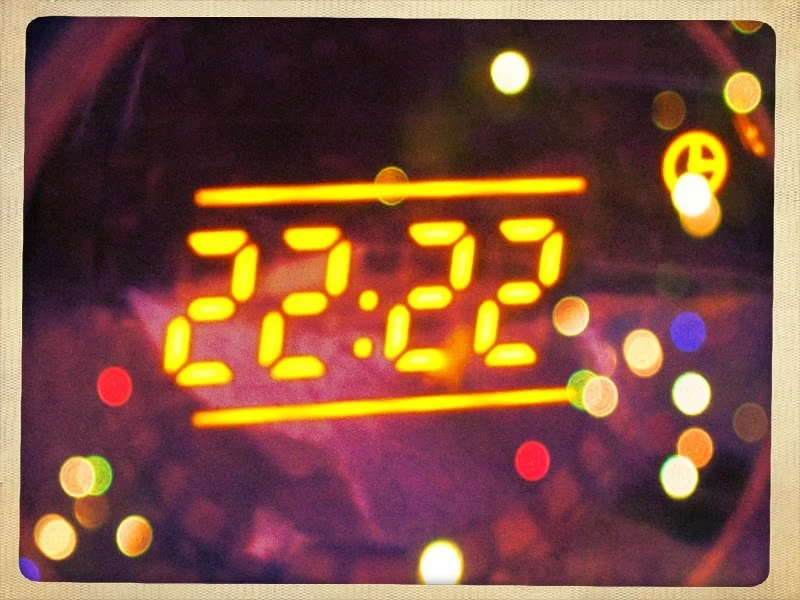 Что значит, если на часах часто встречаете 22:22 или 11:11: ангельское время