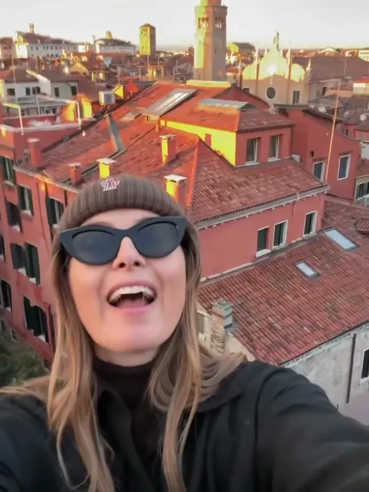 В Венеции, джунглях Бразилии и на Алтае: как отдыхают девушка Павла Дурова, Дэвид Бекхэм с дочерью, Надежда Стрелец и Мария Шарапова