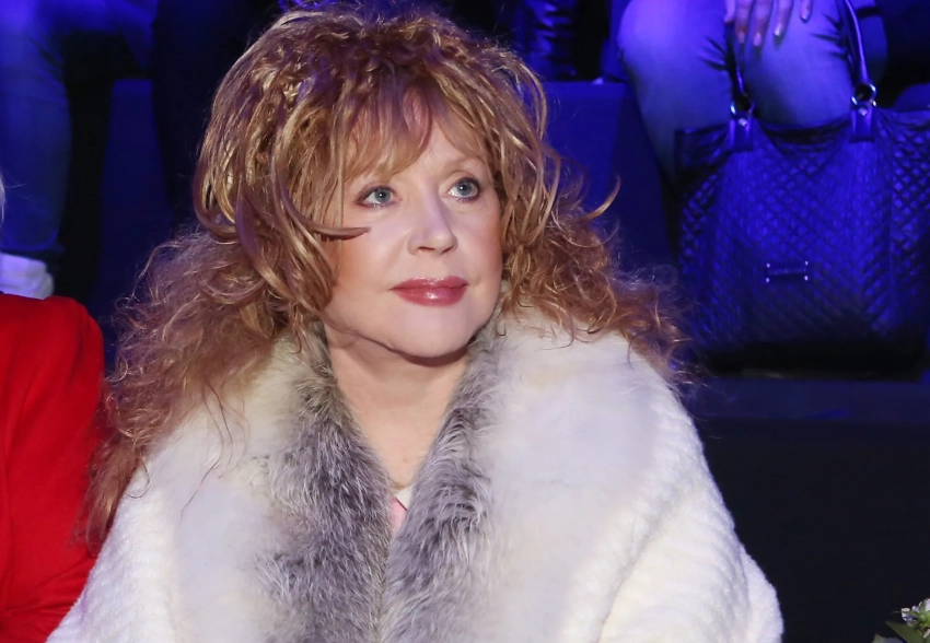 Имена Аллы Пугачёвой, Тимура Бекмамбетова и солиста "Иванушек International" обнаружили в "файлах Эпштейна"