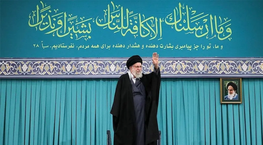 США рассматривают возможность покушения на аятоллу Хаменеи и его сына