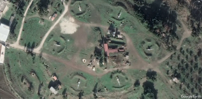 Поиск и идентификация на спутниковых снимках объектовых ЗРК первого поколения