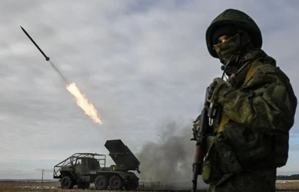 ВС РФ развивают наступление на ключевых направлениях в зоне СВО: свежие карты боевых действий на 07.03.2026