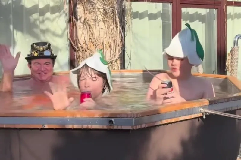 Полина Диброва показала, как проводит время с бывшим мужем