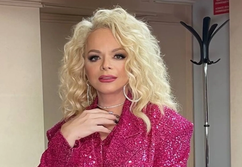 Зрители демонстративно ушли с выступления Ларисы Долиной: видео