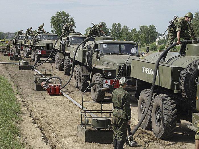 День тыла вооруженных сил России отмечают 1 августа 2024 года