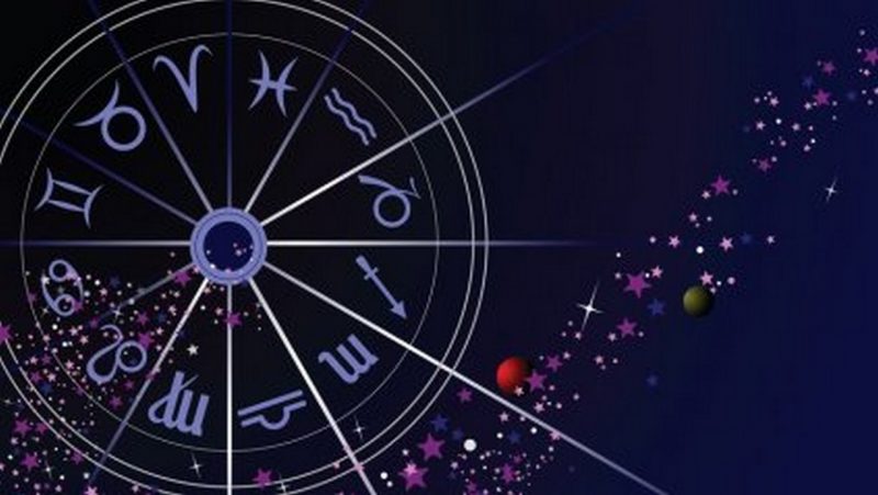 Гороскоп для всех знаков зодиака на 10 декабря 2024 года сулит удачу Тельцам, Весам и Водолеям