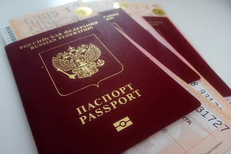 Возможные проблемы с заграничными паспортами при выезде: что нужно знать