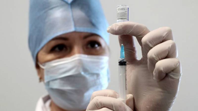 Бесплатная вакцинация от рака: кто из россиян сможет получить прививку?