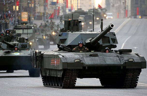 Русские танки с боеприпасами, которые могли взорваться, разъезжали по Польше в 2022 году